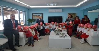 BAŞKAN TÜRKYILMAZ’A MİNİKLERDEN BAYRAM ZİYARETİ
