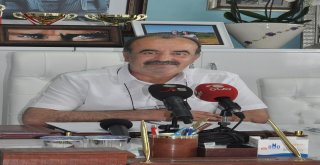 MUDANYA BELEDİYE BAŞKANI HAYRİ TÜRKYILMAZ, ÖNCEKİ DÖNEMDE YAPTIRILAN MUDANYA İMAR PLANLARININ MAHKEME KARARIYLA DURDURULMASIYLA İLGİLİ BASIN TOPLANTISI DÜZENLEDİ