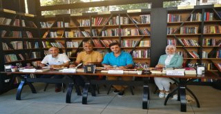ÇINARLI KİTAP KAFE'DE YAZAR SÖYLEŞİLERİ