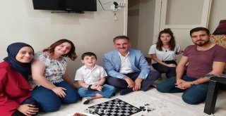 MUTLULUK ENGEL TANIMIYOR