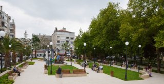 MUDANYA’DA PARKLARIN TAPUSU ÇOCUKLARIN OLUYOR