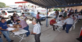 Başkan Albayrak Aşure Dağıtım Etkinliğine Katıldı