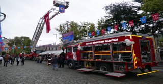 Büyükşehir Belediyesi, itfaiye teşkilatını halka tanıttı