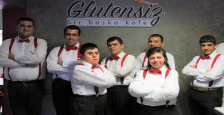 TÜRKİYE'DE İLK KORUMALI İŞYERİ: GLÜTENSİZ BİR BAŞKA KAFE