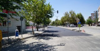HAYDAR EFENDİ CADDESİ YENİLENDİ